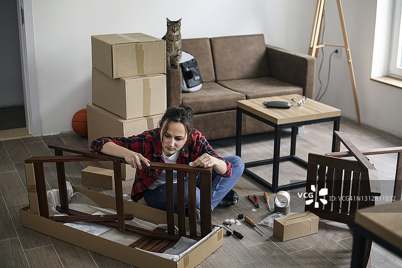 家具组装图片素材