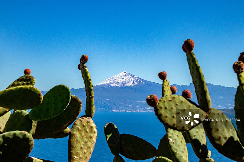 西班牙特内里费岛泰德峰的高视角景观图片素材