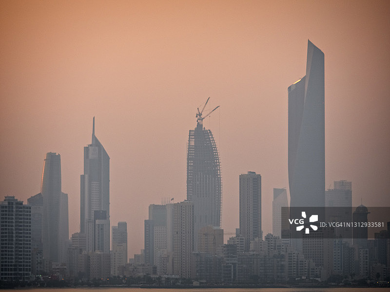 科威特科威特市的市中心摩天大楼图片素材