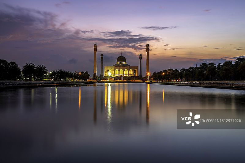 泰国南部宋卡府合艾县中央清真寺图片素材