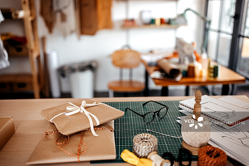 准备好的包裹图片素材