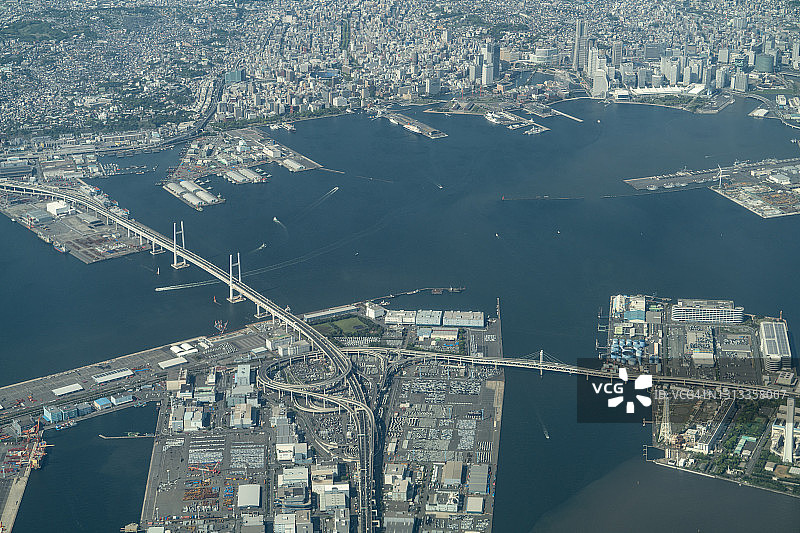 飞机航拍日本横滨市景色图片素材