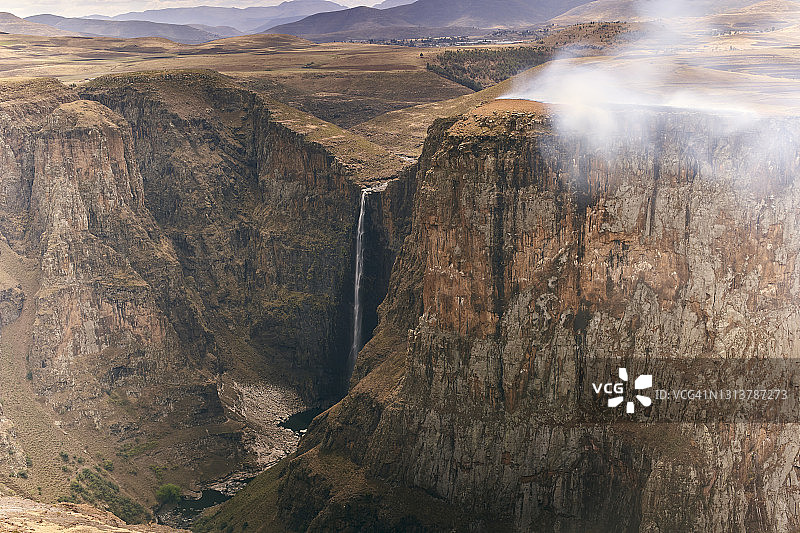 莱索托马卢埃尼亚纳瀑布风光图片素材