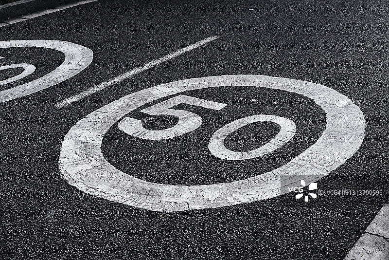 交通标志图片素材