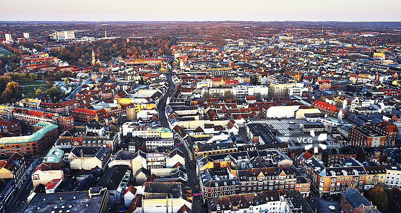 从市中心看到的景色图片素材