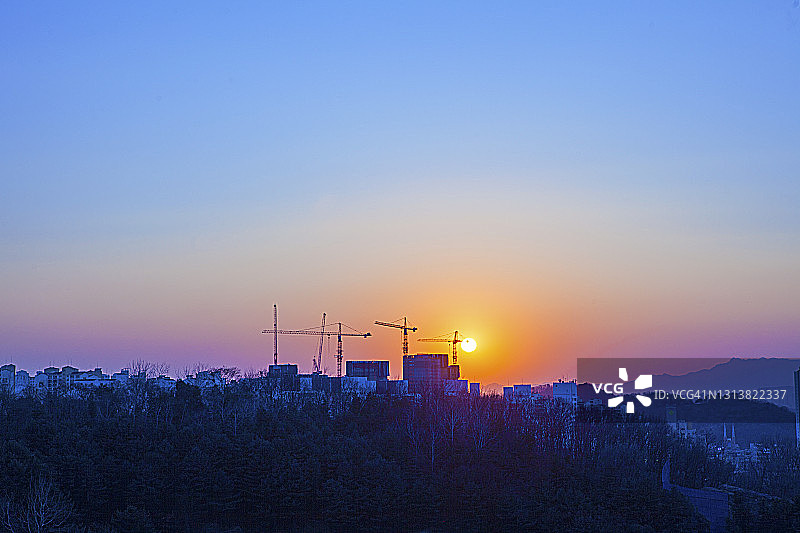 起重机，南韩南杨州图片素材