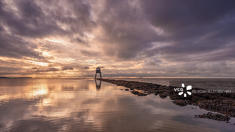 堤道一图片素材