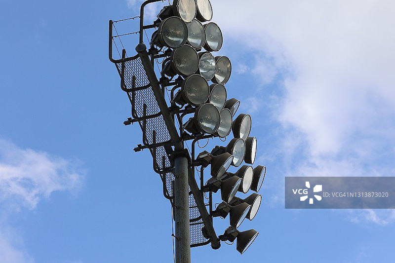 體育場頂燈特寫图片素材