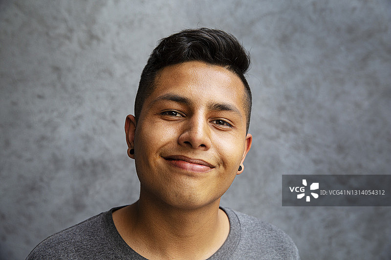 充满希望的年轻人图片素材