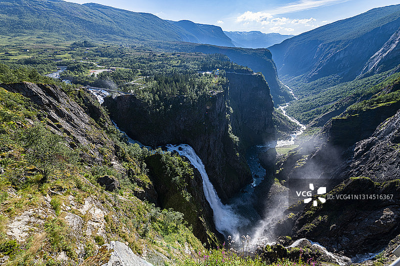 马博达伦山谷和沃灵福斯瀑布风光图片素材