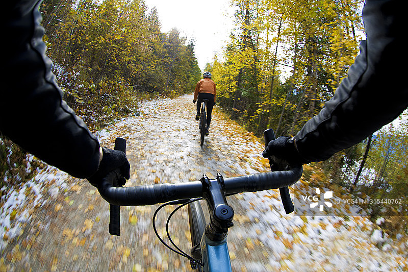 加拿大十月砾石自行车骑行图片素材