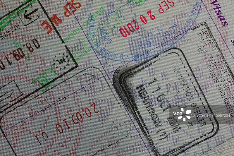 带有入境印章的护照图片素材