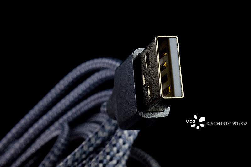 灰色USB A型连接器图片素材