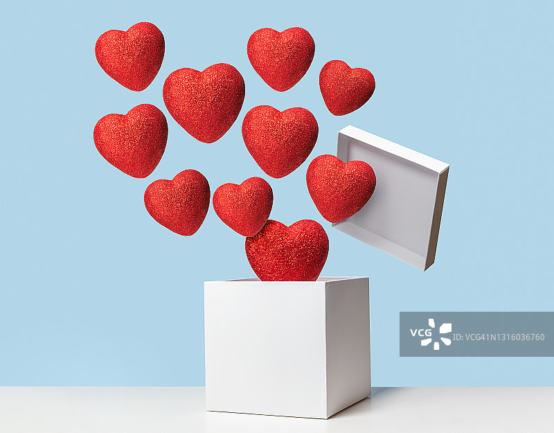 许多爱心礼物图片素材
