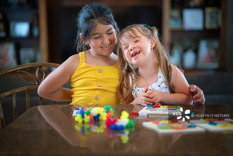 一天中最美好的玩耍时光图片素材