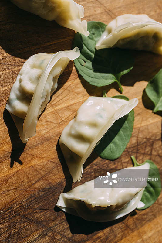 亚洲蔬菜猪肉蒸饺图片素材