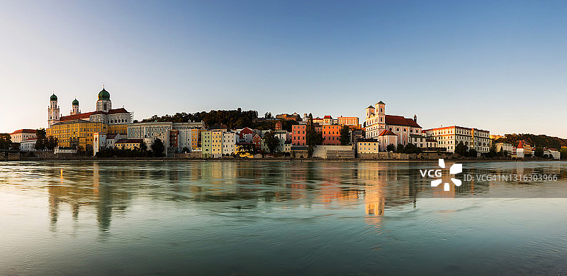 帕绍日落（德国巴伐利亚）图片素材