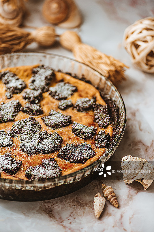 俄罗斯巧克力芝士蛋糕图片素材