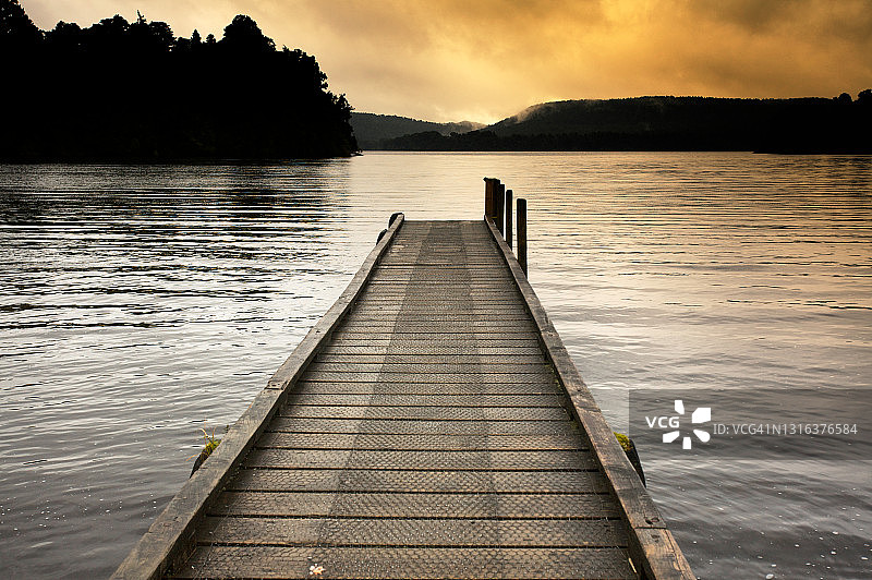 马普里卡湖图片素材