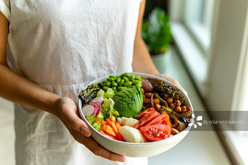 营养健康烤蔬菜素食沙拉碗图片素材