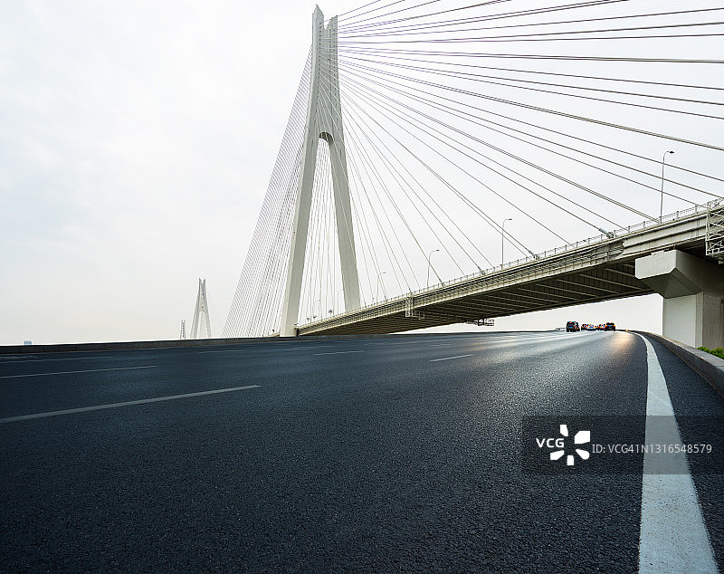 桥梁和道路图片素材