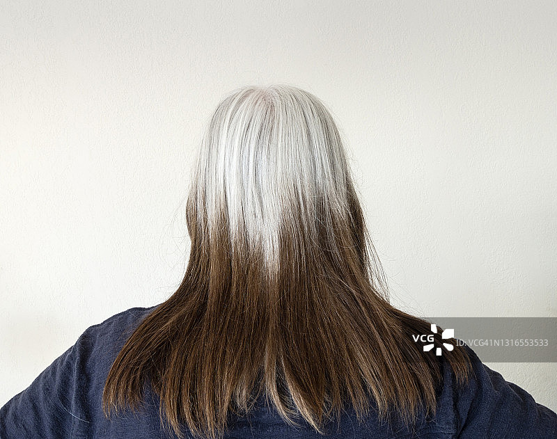 女子头发的背影图片素材