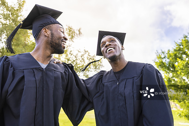 毕业的一天图片素材