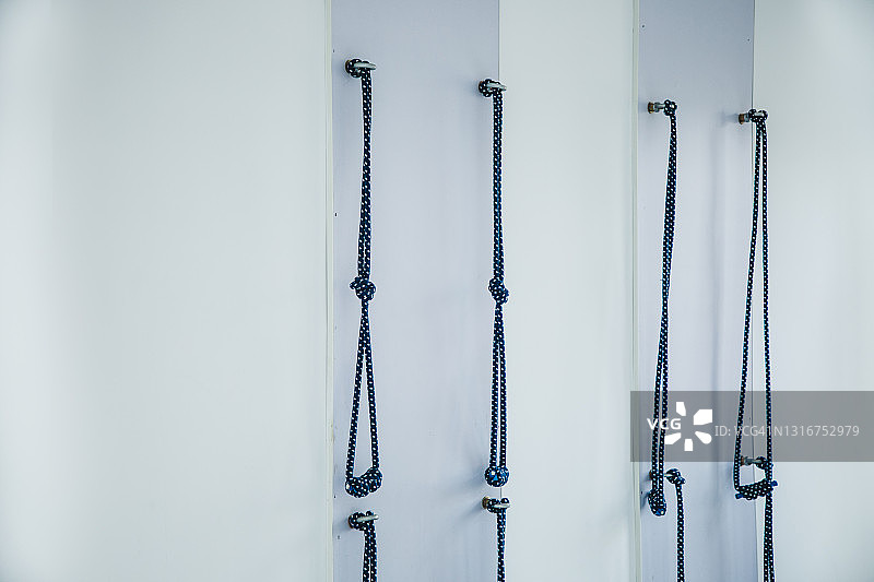 瑜伽馆绳索墙图片素材