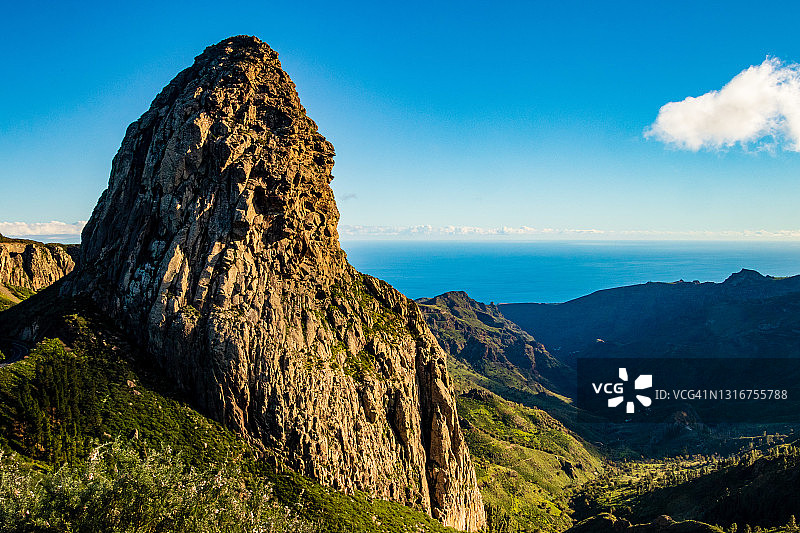 西班牙加拉霍奈国家公园罗克·德阿甘多图片素材