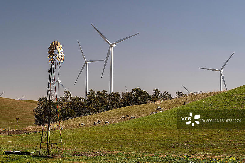 风力涡轮机图片素材