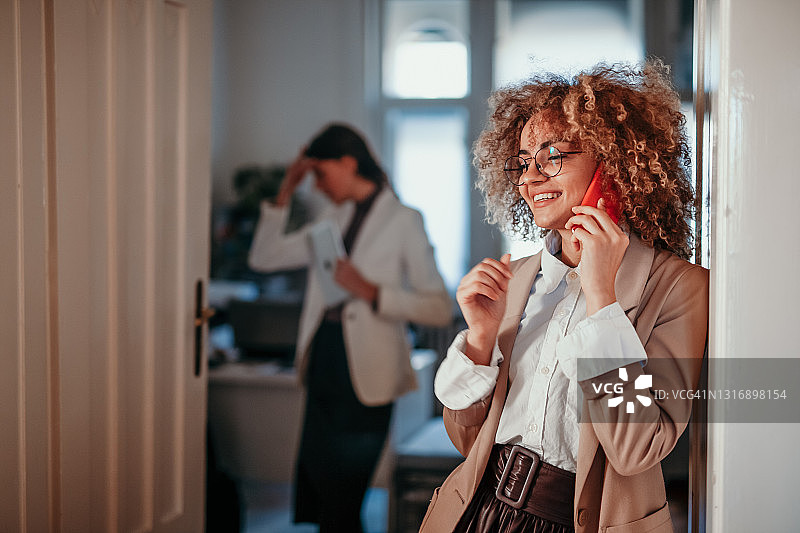职业女性的力量图片素材