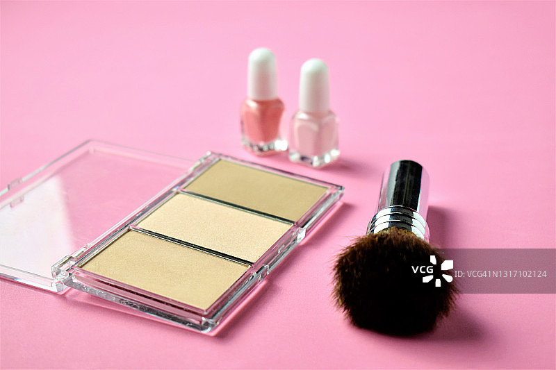 腮红和刷子图片素材