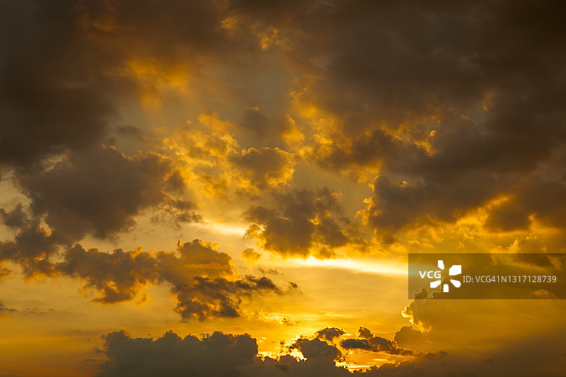 日落时分的天空图片素材