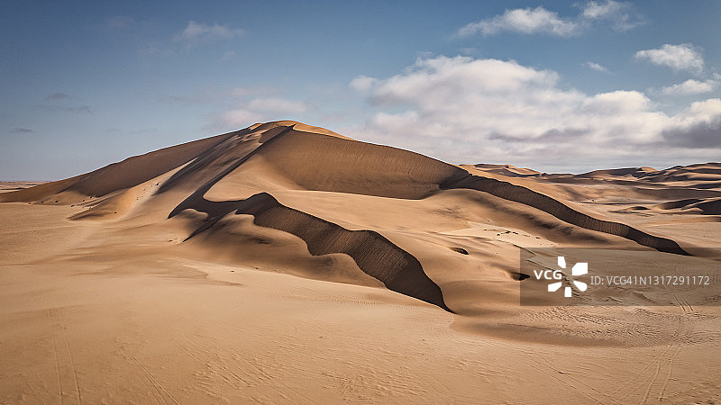 纳米比亚纳米布沙漠鲸湾沙丘全景图片素材