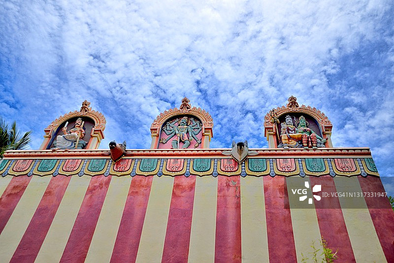 留尼汪岛圣但尼的印度阿什塔拉克希米和萨普塔玛塔神庙图片素材