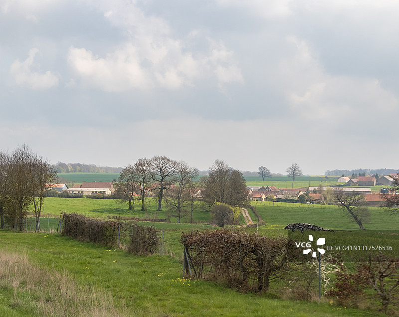 巴德布尔比利，科多尔省的一个小镇，法国图片素材