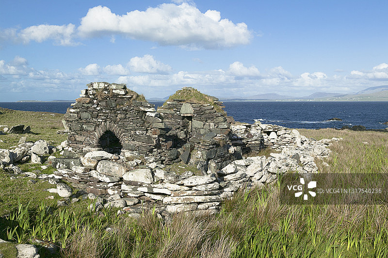 爱尔兰西部七世纪修道院遗址图片素材