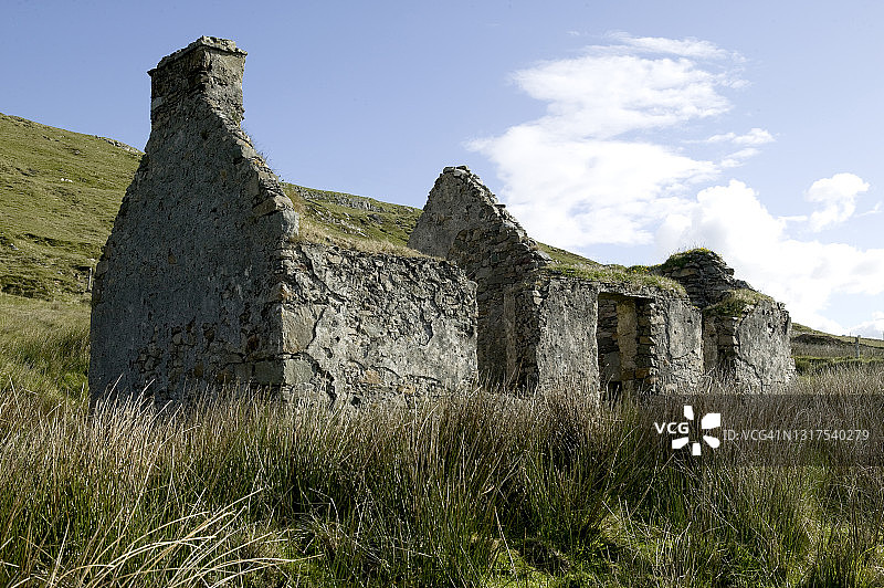 爱尔兰克莱尔岛上的石头小屋遗址图片素材