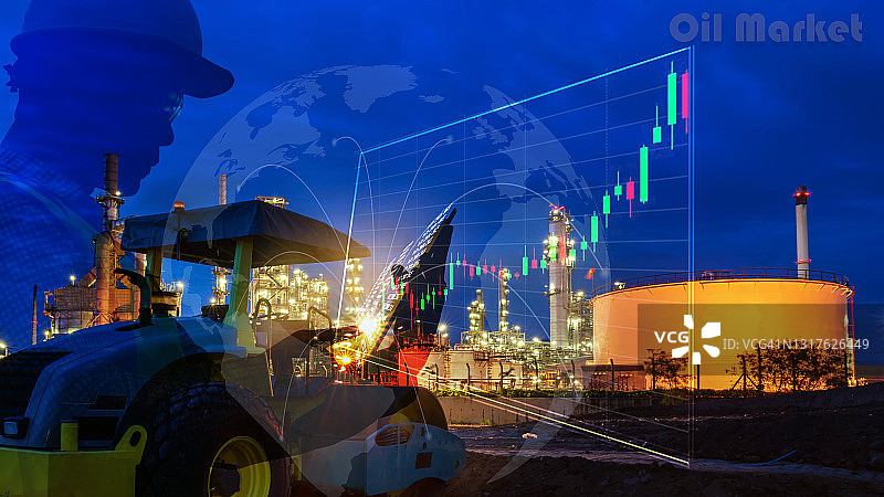 工程师在炼油厂使用智能技术图片素材