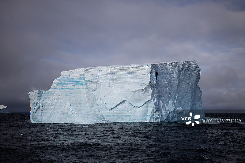在南极的冰山图片素材
