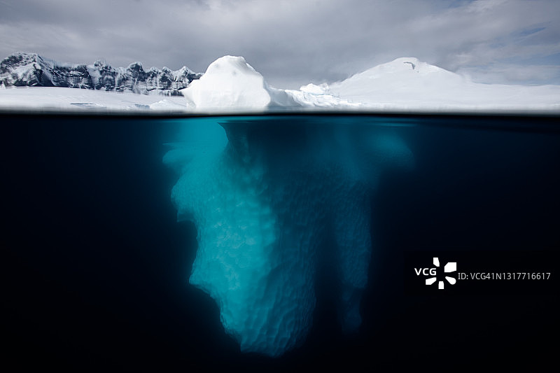 南极洲水下冰山图片素材
