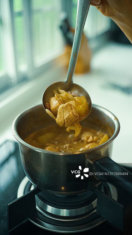 玛莎曼咖喱或黄咖喱图片素材