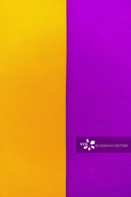 意大利威尼托布拉诺岛的彩色房屋外墙图片素材