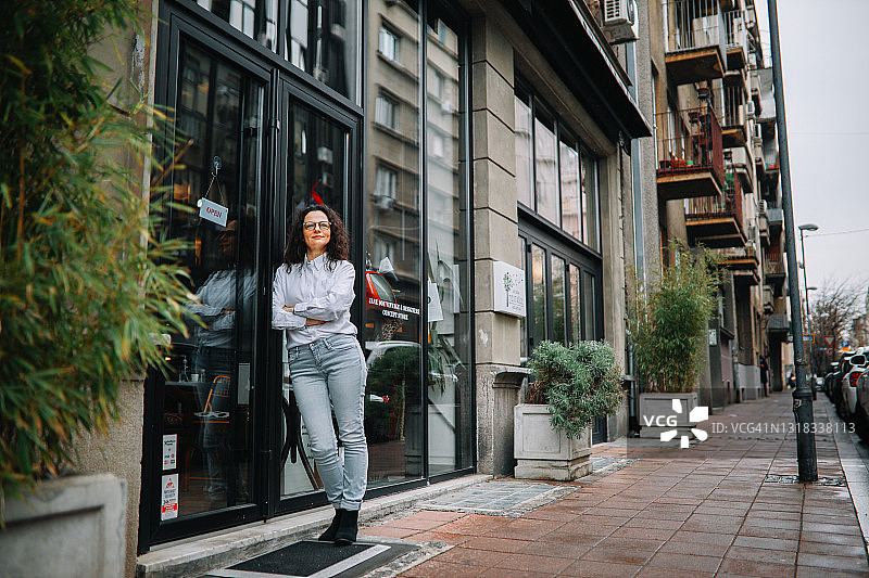 中年小企业主 портрет图片素材