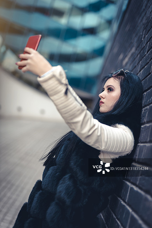 等待朋友图片素材