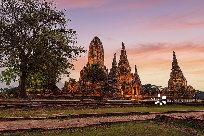阿瑜陀耶府柴瓦塔纳兰寺（阿瑜陀耶历史公园）图片素材