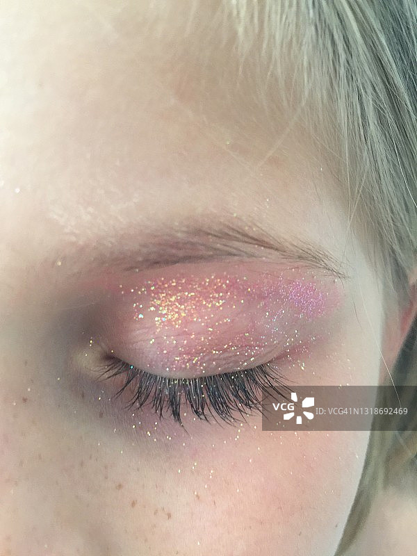 粉色眼影图片素材