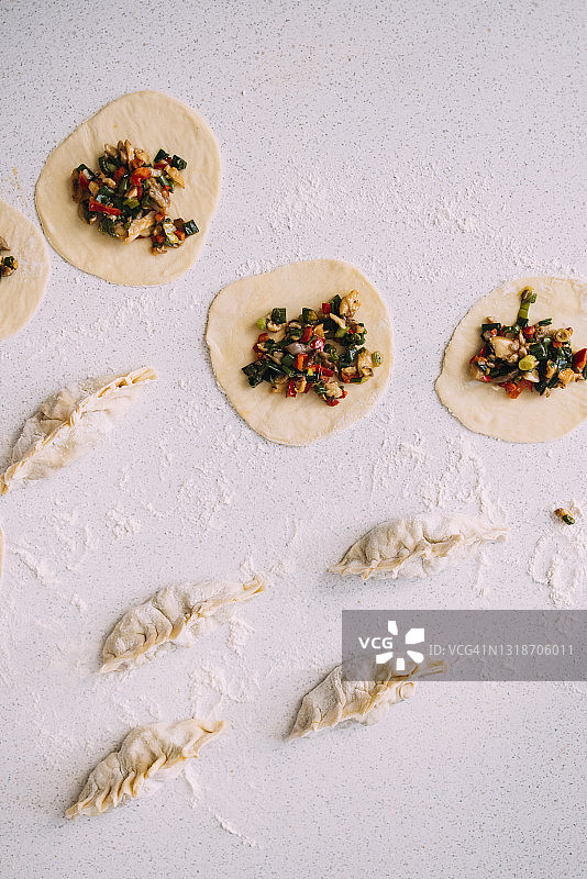 饺子制作入门：从零开始学包饺子图片素材