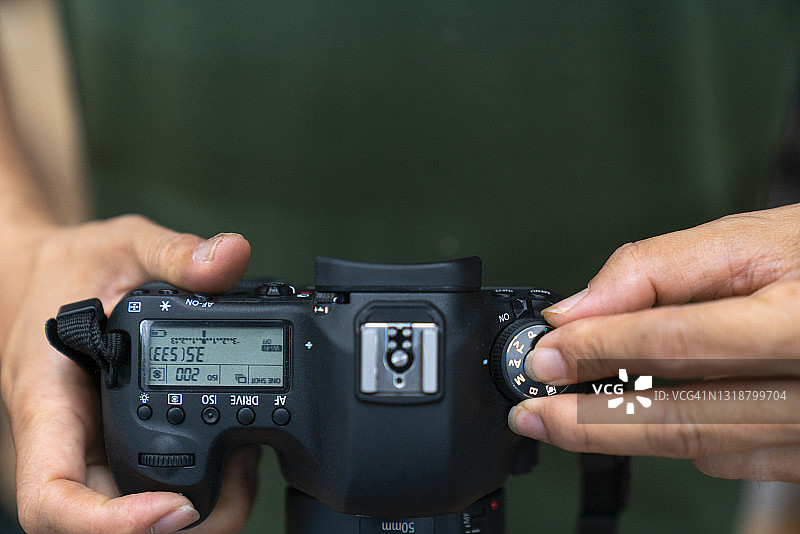 专业摄影师专注于摄影创作图片素材