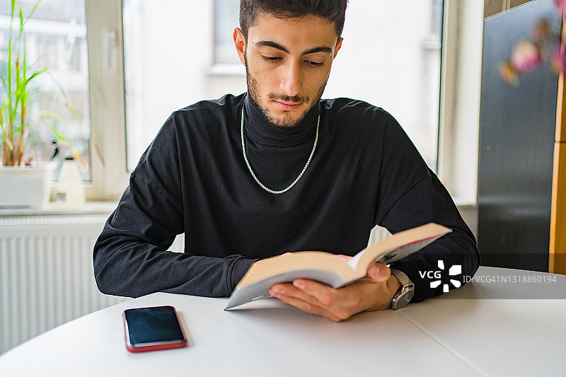 模拟阅读器图片素材